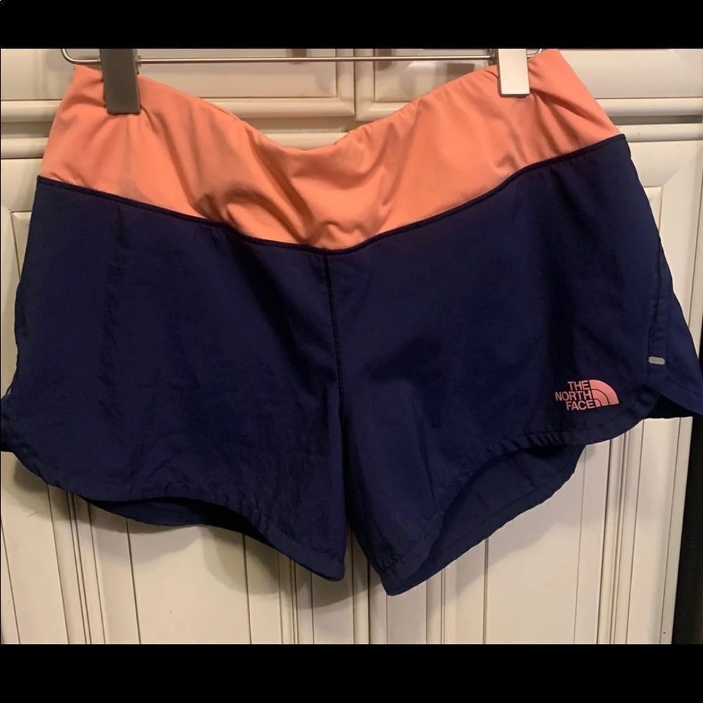 The north face athletic shorts with inner pocket M